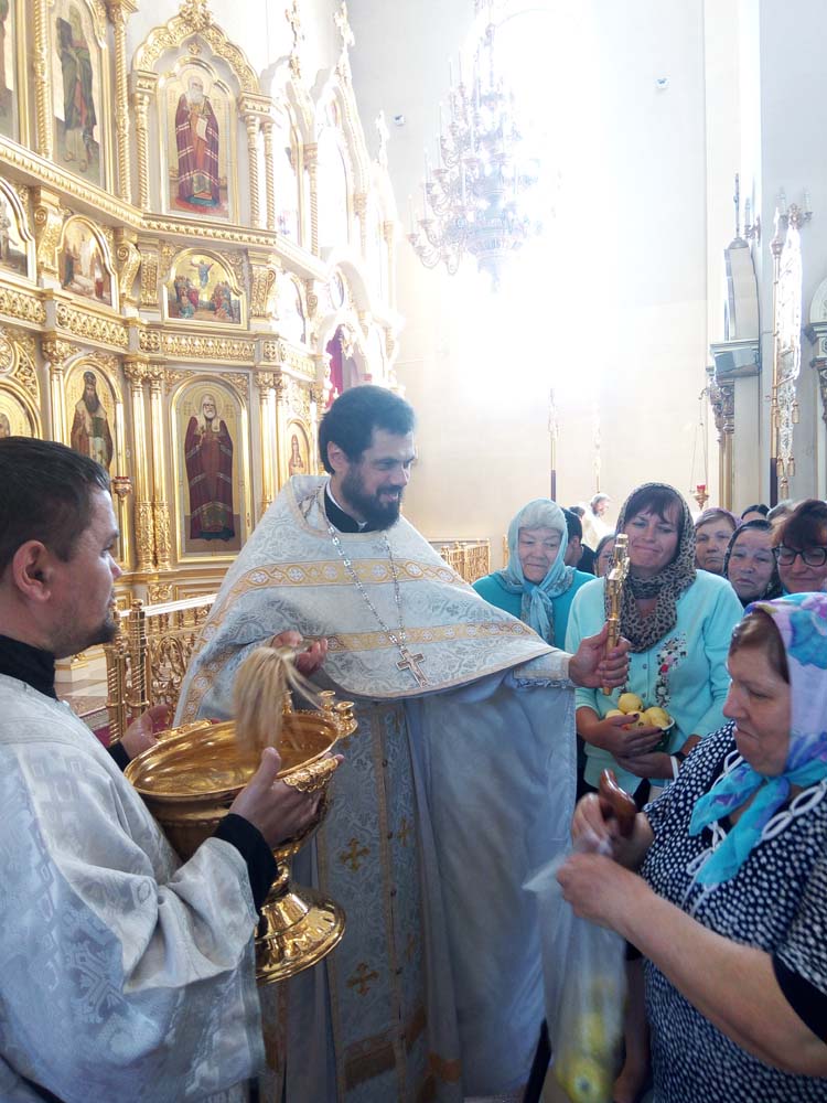 Праздник Преображения Господня в Архиерейском подворье храма Казанской иконы Божьей Матери